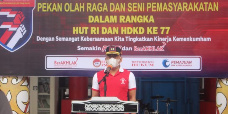 Rayakan HUT RI Dan Hari Dharma Karya Dhika Ke-77 Lapas Kelas IIA Samarinda Gelar Pekan Olahraga Dan Seni Bagi Narapidana