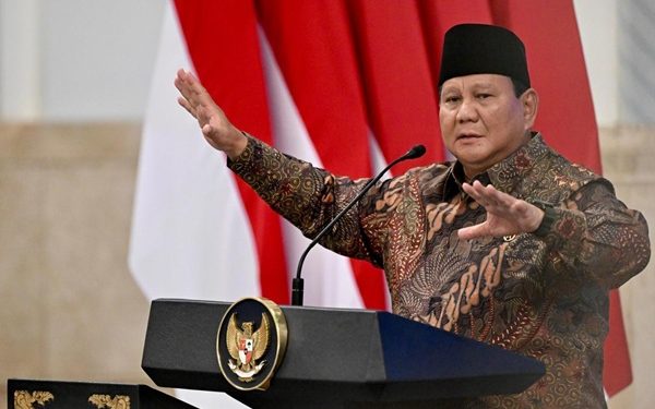 Ruang Fiskal yang Menyusut: Analisis Paradoks Anggaran Negara 2026